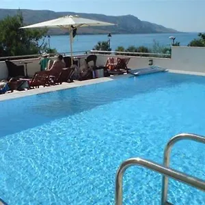 hotel-meridijan.hotelinzadar.com/